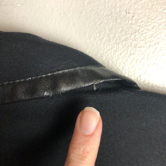 Jockey Full Zip Jacket Womens XS Asymmetric Ponte Stretchy Knit Black Pockets - Picture 10 of 14